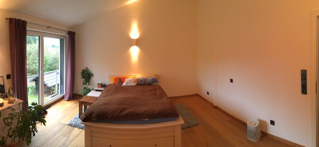 So sah das Schlafzimmer aus bevor wir losgelegt haben.